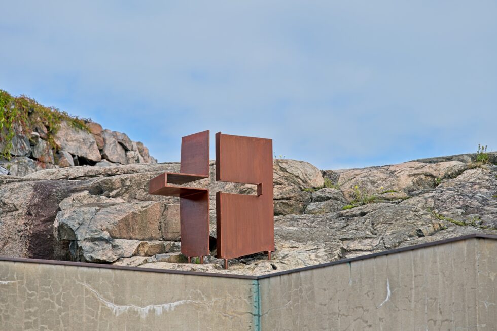 Finnland Helsinki Kirche Felsenkirche Eingang Kreuz
