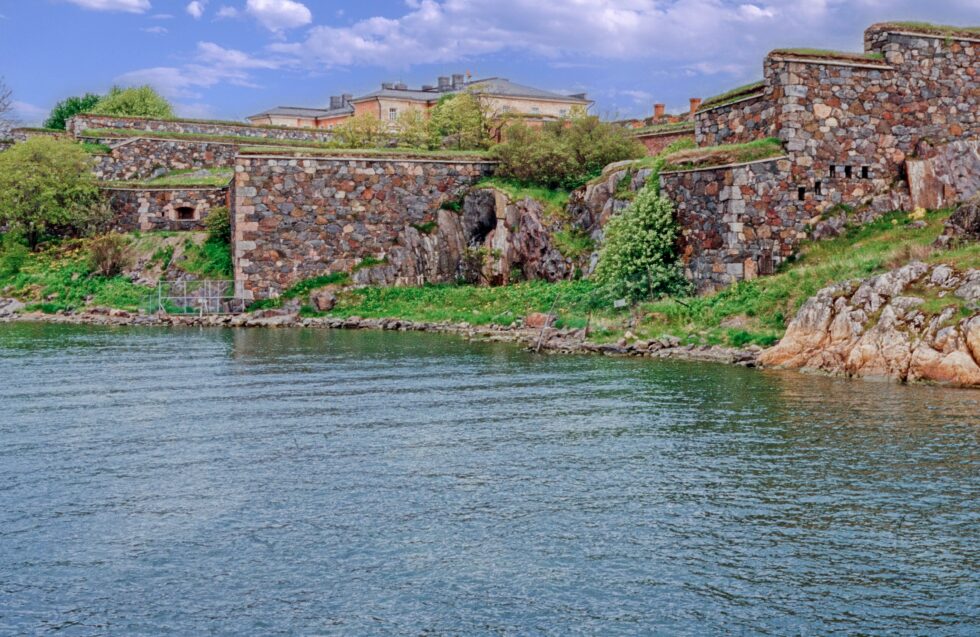 FI Helsinki Suomenlinna 850428
