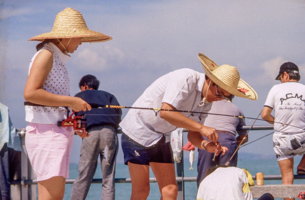 Singapur East Coast Park Pier Menschen Fischer